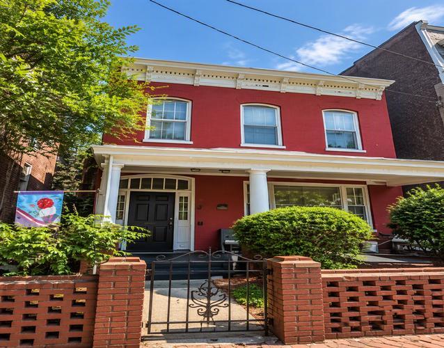Clay St, Richmond, VA 23220