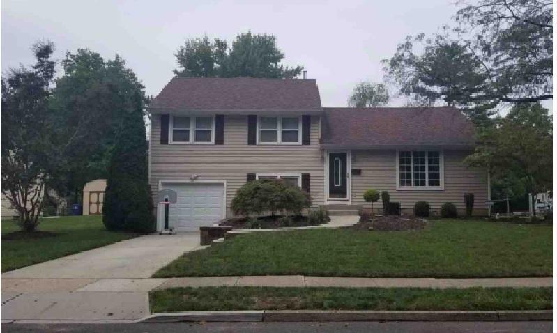 Fox Chase Dr, Delran, NJ 08075
