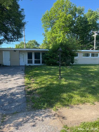 Red Fir Dr, Saint Louis, MO 63134