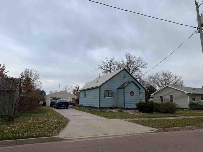 Pierce St, Salem, SD 57058
