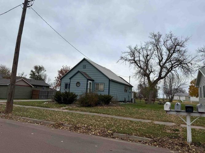 Pierce St, Salem, SD 57058 #1
