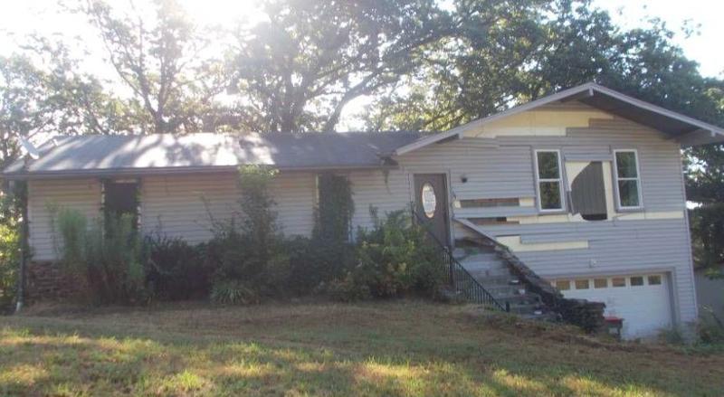 21st St, Van Buren, AR 72956 #1