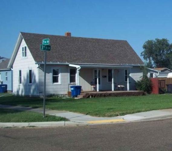 1st Ave, Dickinson, ND 58601 #1