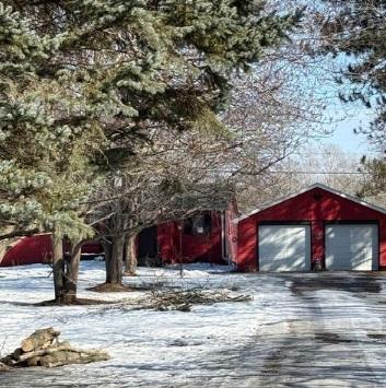 Beechwood Ave, Braham, MN 55006