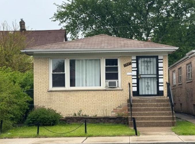 Damen Ave, Chicago, IL 60636