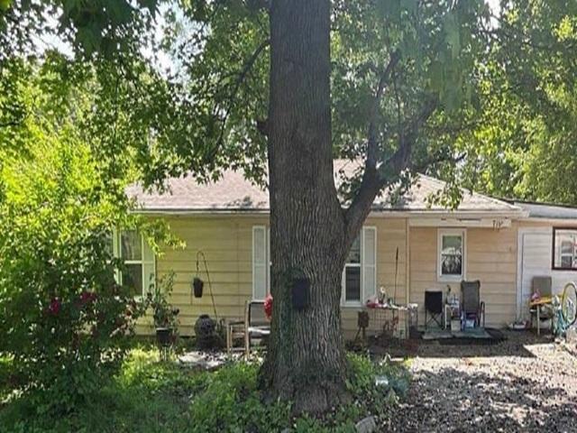 Boclair Dr, East Saint Louis, IL 62207 #1