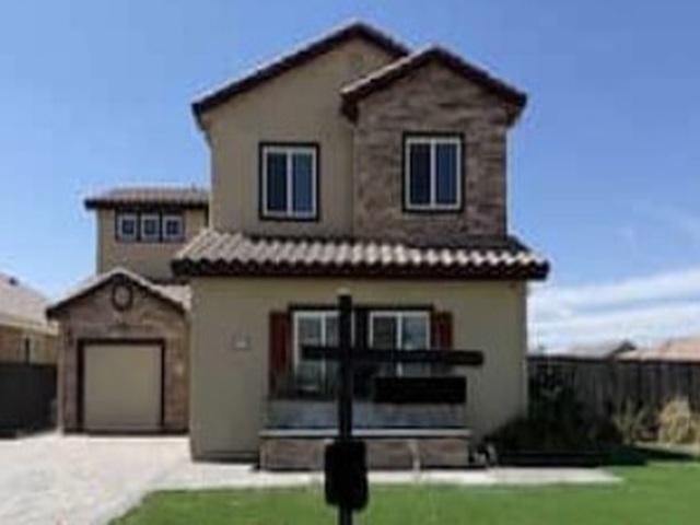 Gus Villalta Dr, Los Banos, CA 93635