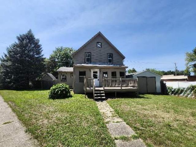 Bluff St, South Beloit, IL 61080 #1
