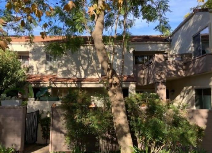 Via Colinas , Westlake Village, CA 91362