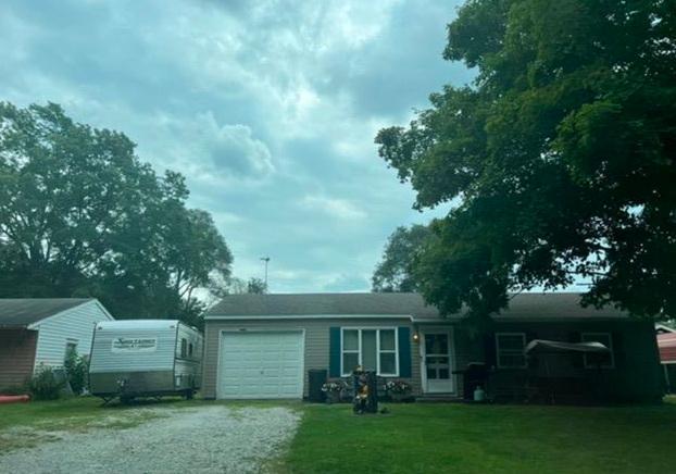 Southside Dr, Warsaw, IN 46580