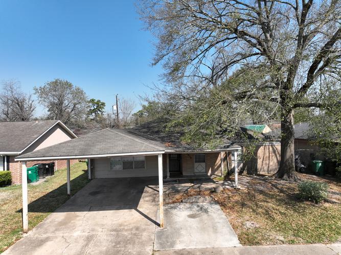 Sterlingshire St, Houston, TX 77016 #1