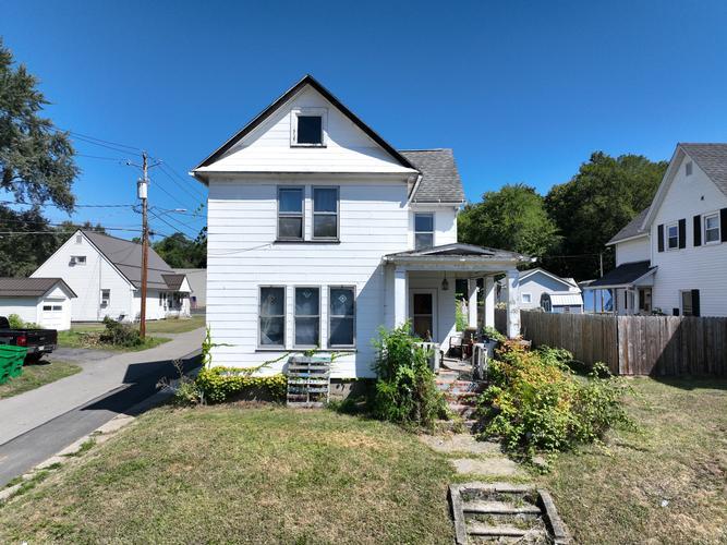 79 Sterling St  