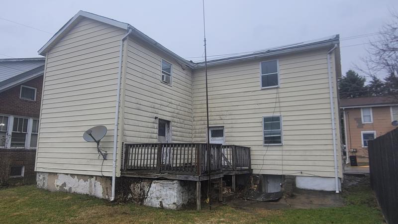 Jefferson St, Latrobe, PA 15650 #1