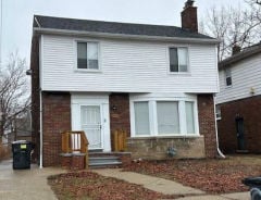 Single Family 4BR 2BA - 16555 MENDOTA ST, Detroit, MI