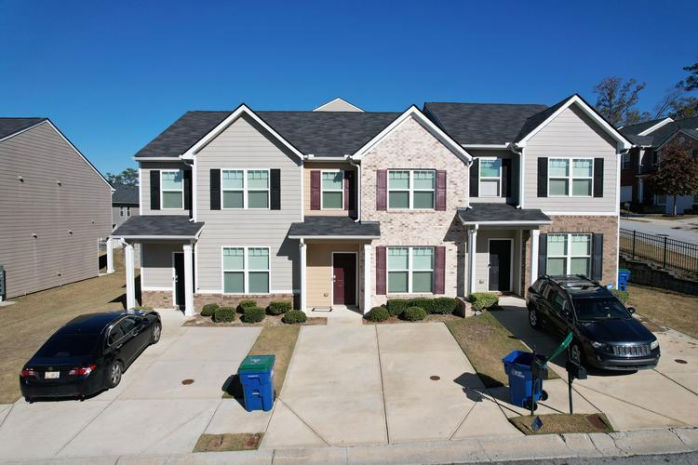 Fairburn Home Auctions | Bid on Properties in Fairburn | Hubzu