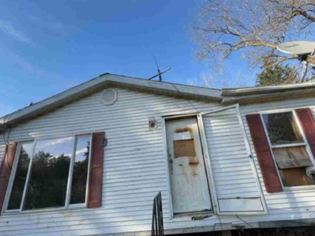 Property in De soto, MO