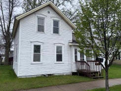 Single Family 3BR 1BA - 605 SOUTH 3RD AVE, Wausau, WI