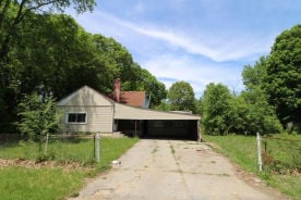 Single Family 3BR 1BA - 5267 ROBERTS DR, Flint, MI