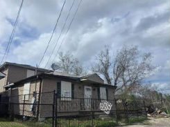 Single Family 3BR 2BA - 1436 STRAND CT, New Orleans, LA