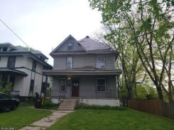 Single Family 4BR 2BA - 731 NAPOLEON ST, Rockford, IL