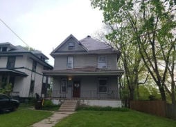 Single Family 4BR 2BA - 731 NAPOLEON ST, Rockford, IL