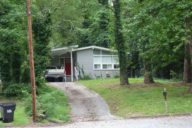 Connally Ct, Atlanta, GA 30344