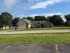 Single Family 4BR 3BA - 1710 GEORGE SIMS RD, Marion, IL