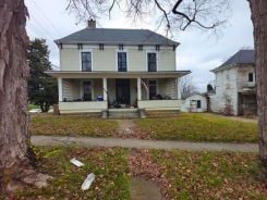 Single Family 5BR 3BA - 320 S HIGH ST, Hillsboro, OH