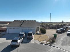 Townhome 2BR 2BA - 8660 UMBER SKY CT, Reno, NV