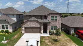 Single Family 4BR 4BA - 223 CHERRY CRK, Cibolo, TX
