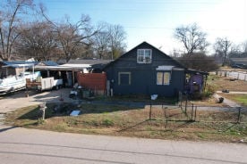 Single Family 3BR 2BA - 630 W EASTLAND ST, Gallatin, TN