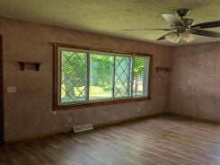 Single Family 4BR 2BA - 1029 MECHANIC ST, Girard, PA