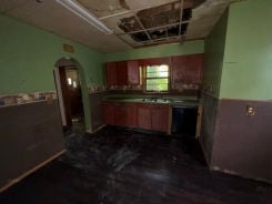 Single Family 3BR 2BA - 170 ELM STREET, Bradford, PA