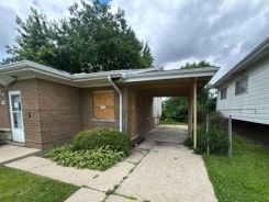 Single Family 2BR 1BA - 4447 IDLEWILD LN, Hillside, IL