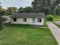 Single Family 3BR 1BA - 1208 SUSAN LN, Sandusky, OH