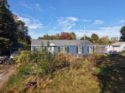 Single Family 3BR 2BA - 4458 S M 52, Owosso, MI