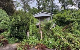 Single Family 1BR 1BA - 84 CONEWAGO PARK DR, East Berlin, PA