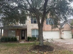 Single Family 4BR 4BA - 2501 ROSE BAY DR, Pearland, TX