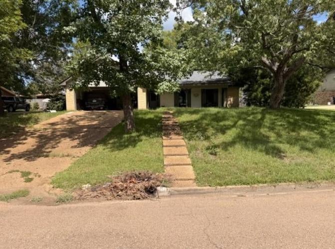 Spanish Oak Dr, Clinton, MS 39056
