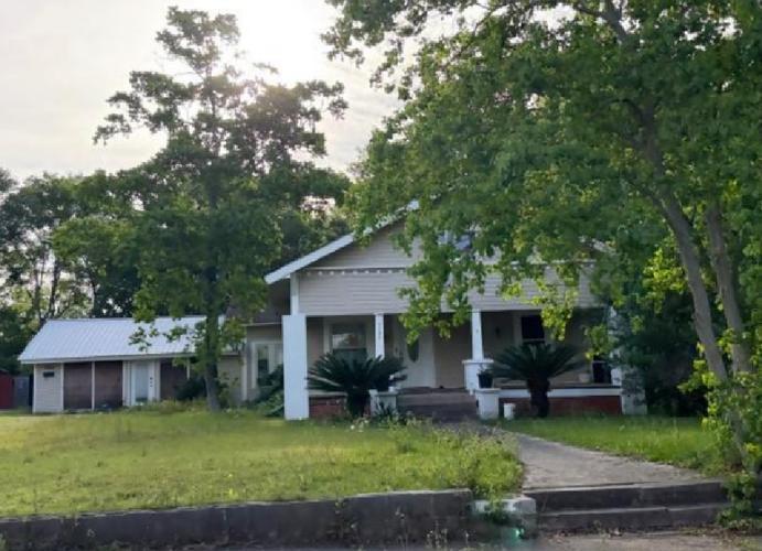 Auburn Ave, Andalusia, AL 36420